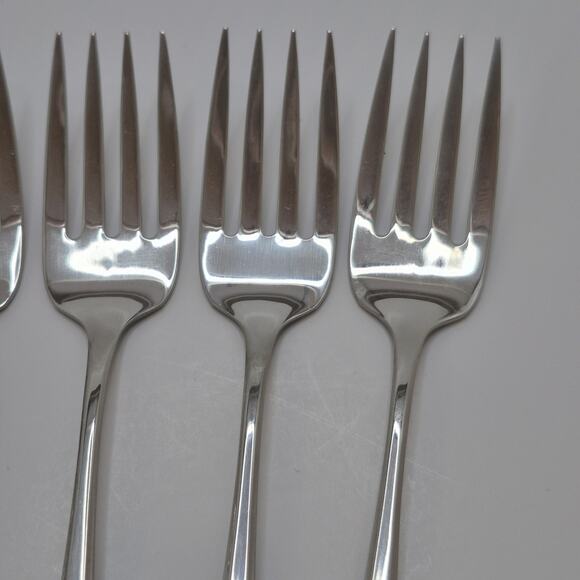 Oneida SSS Maestro St Leger Salad Forks Set of 7 Forks Stainless - Picture 7 of 15